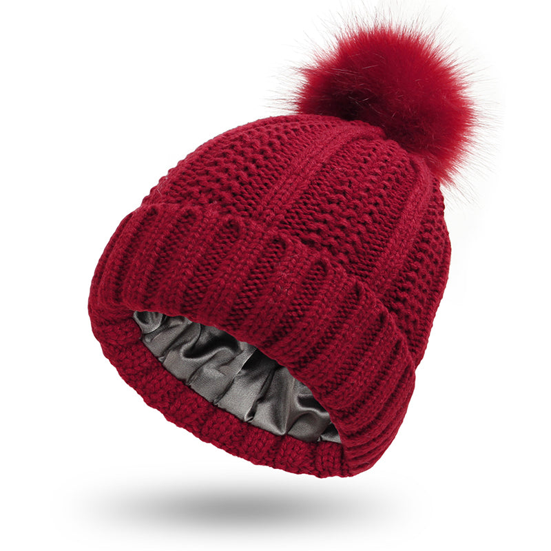 Elastische Rippenstrickmütze für Haarschutz