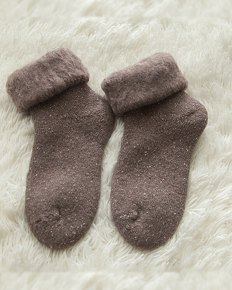 Warme und kuschelige Winterschlafsocken für Frauen