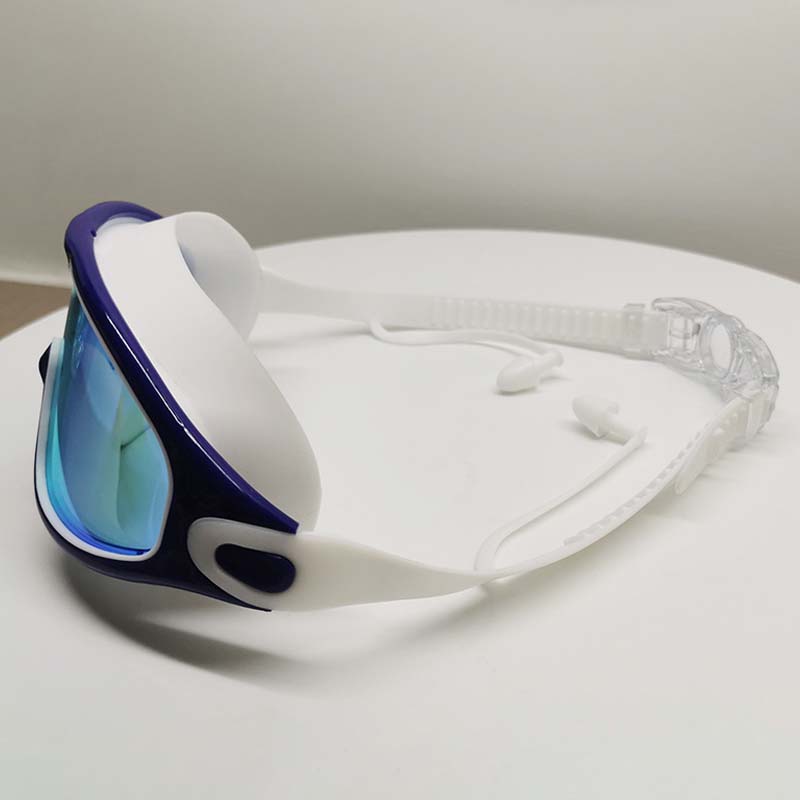 Schwimmbrille mit Weitsicht und Antibeschlag