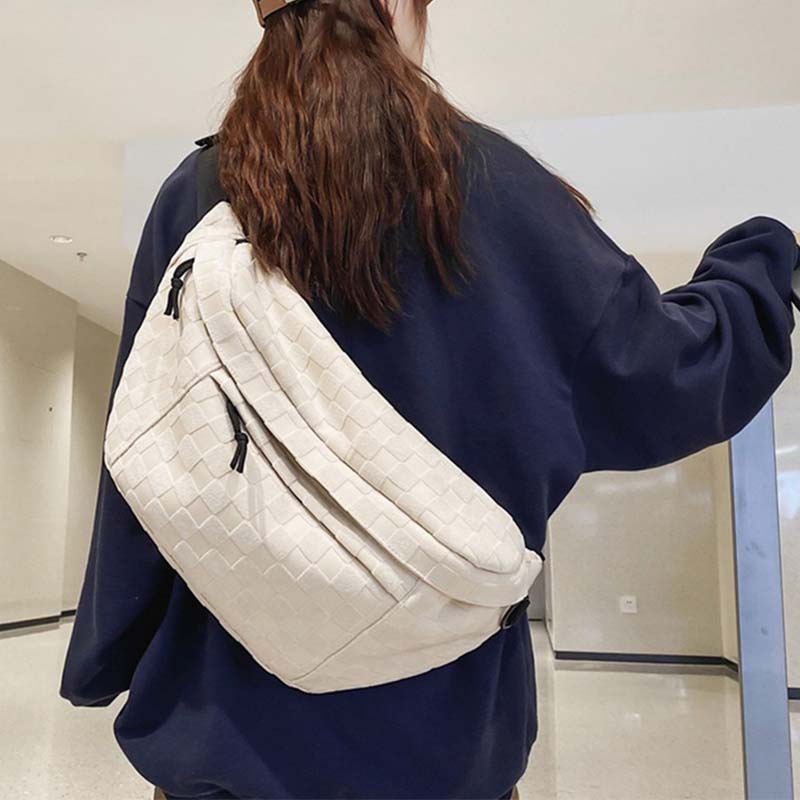 Modische Gürteltasche mit Reißverschluss und Karomuster