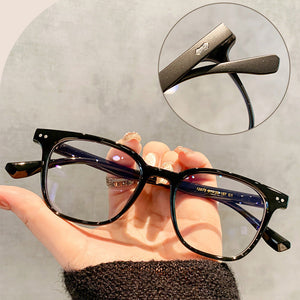 Anti-Blaulicht-Brille mit quadratischem Rahmen