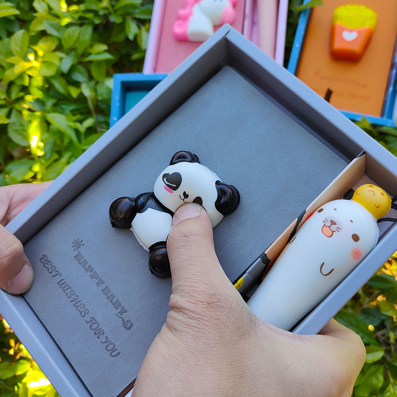 Entzückendes Panda Dekompressions-Notizbuch Set