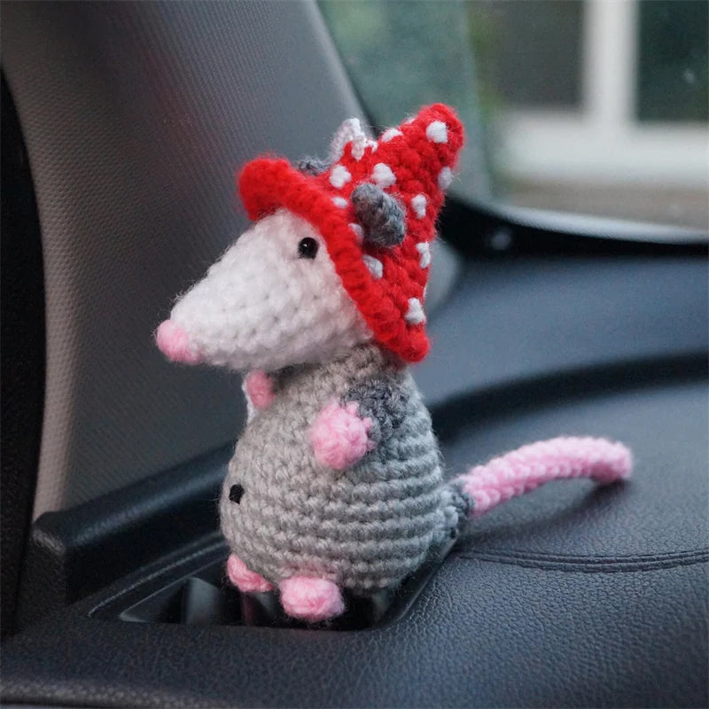 Opossum Bil Charm