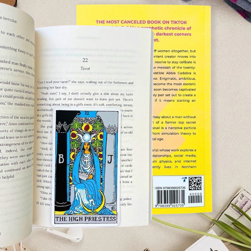 Manic Pixie Egirl: ein Abenteuerroman mit Tarotthema für Zeitsprünge