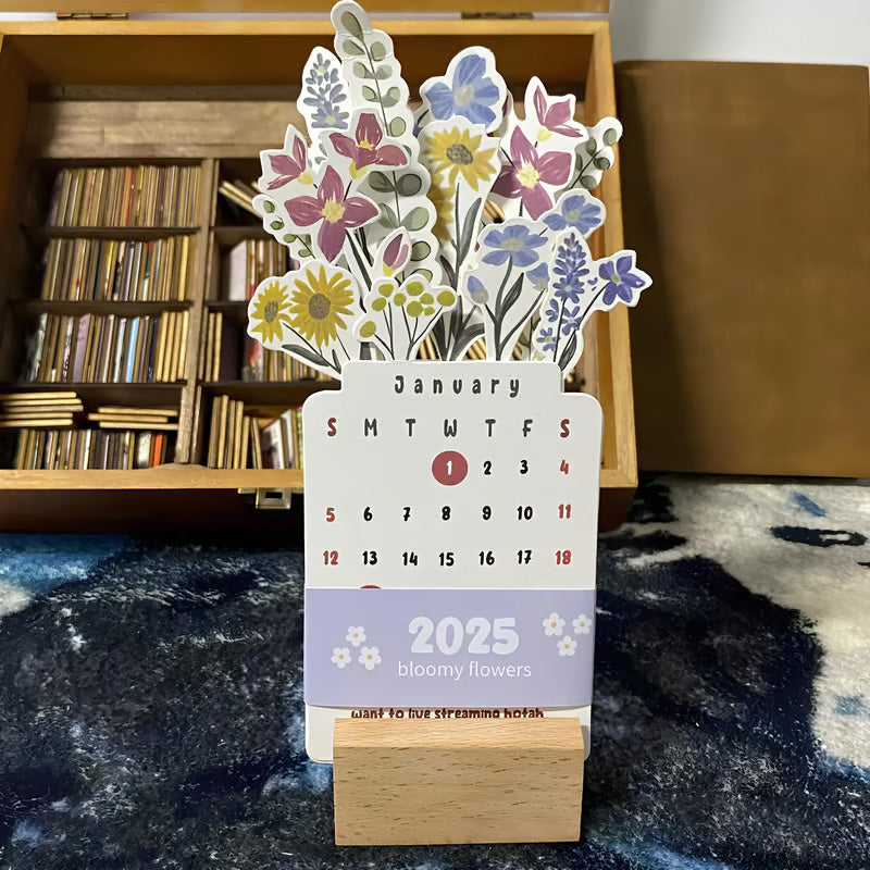 2025 blomstrende skrivebordskalender