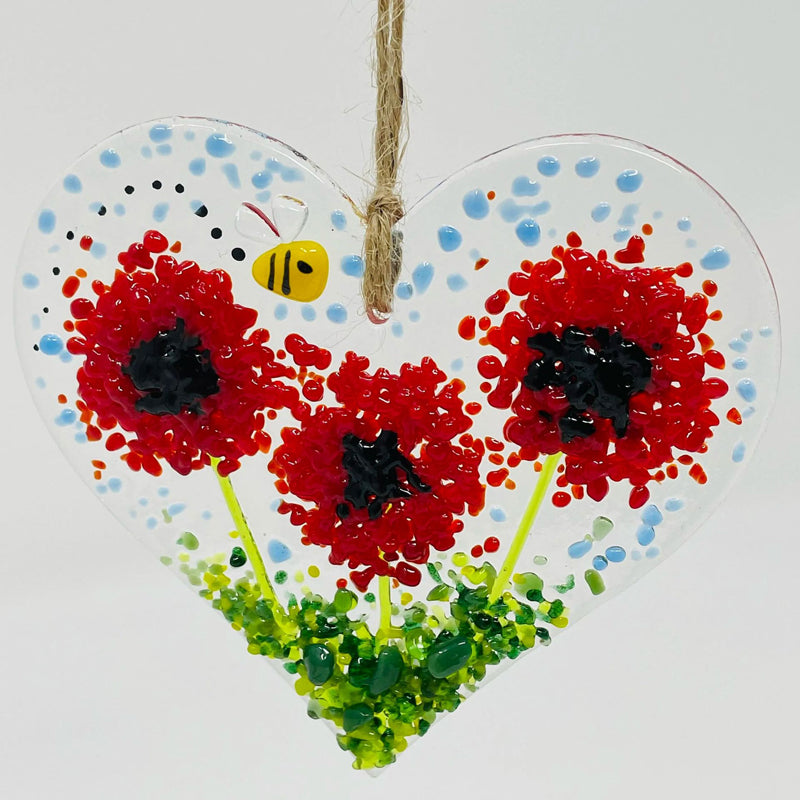 Herzförmiger Blumenanhänger