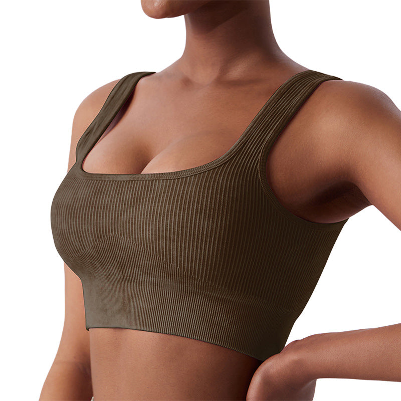 Kurzes Tanktop mit eckigem Ausschnitt