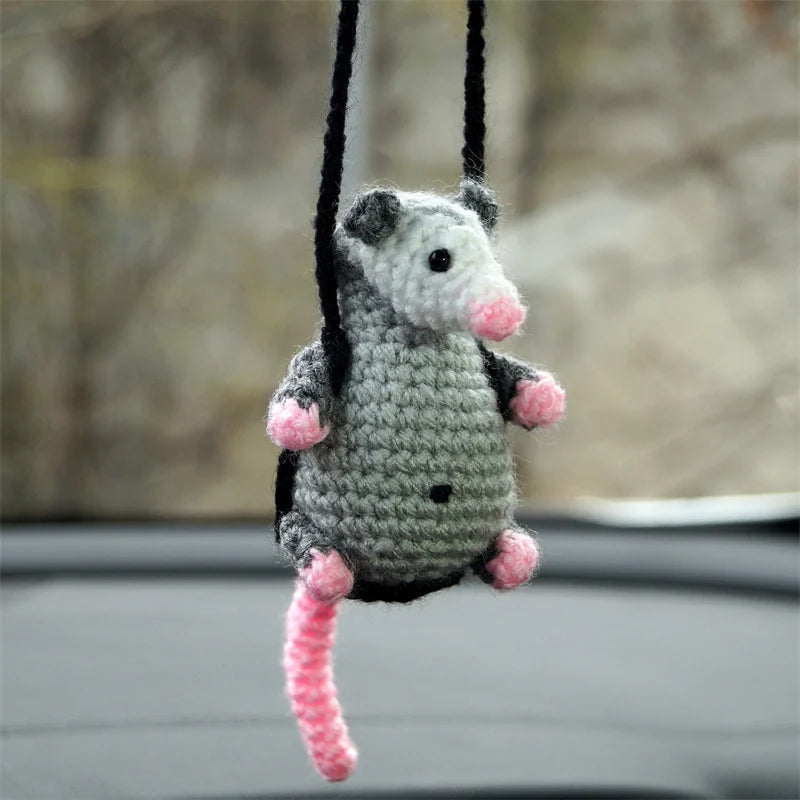 Opossum Bil Charm