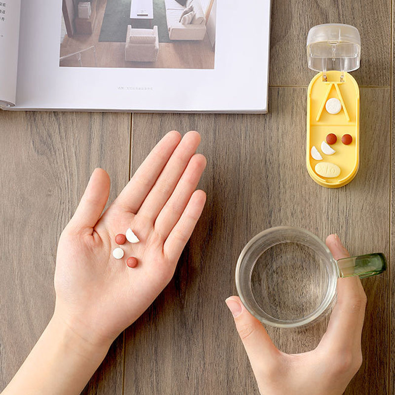 Pillendose mit Pillenschneider