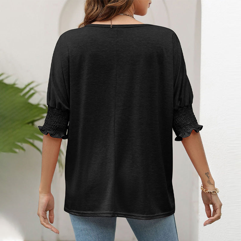 Damen T-Shirt mit einfarbigem Rüschenbesatz und gerafften Bischofsärmeln