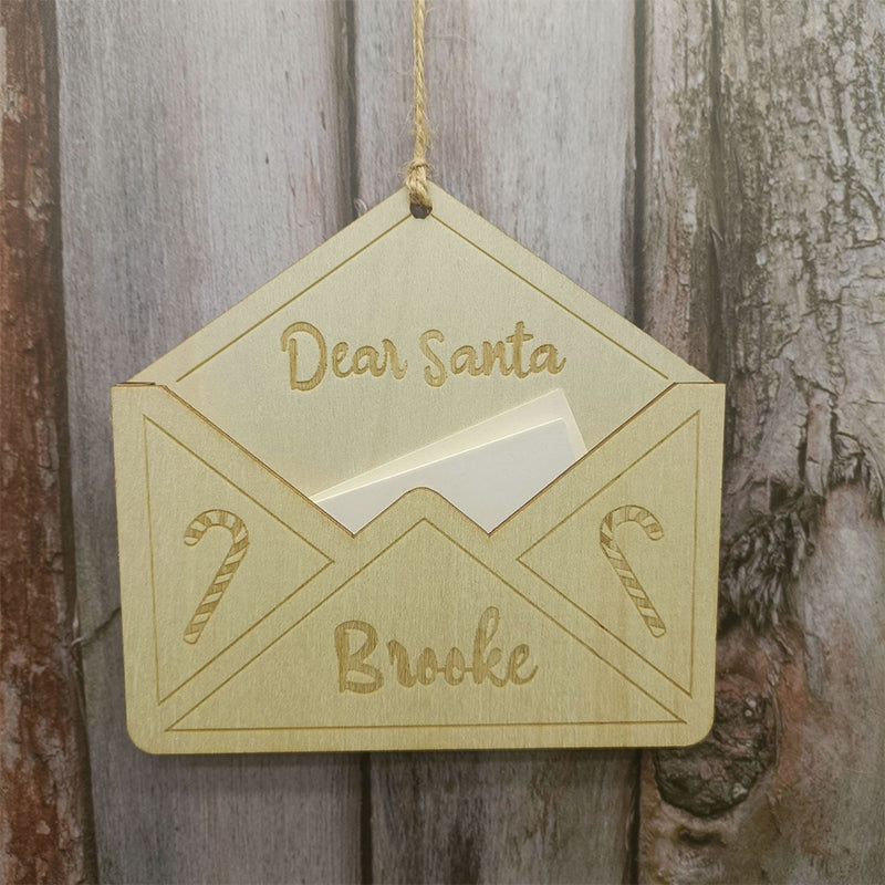 Weihnachtlicher Umschlaganhänger aus Holz