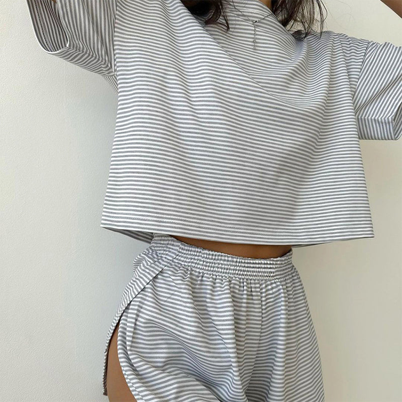 Zweiteiliges Set Damen Pyjama-Set mit Streifen