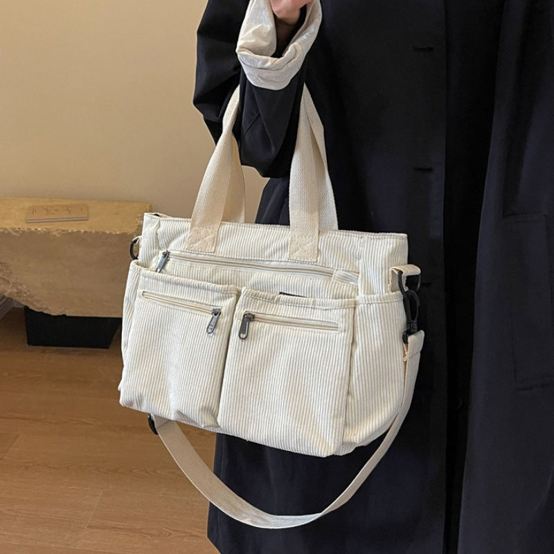 Ensfarvet corduroy totebag