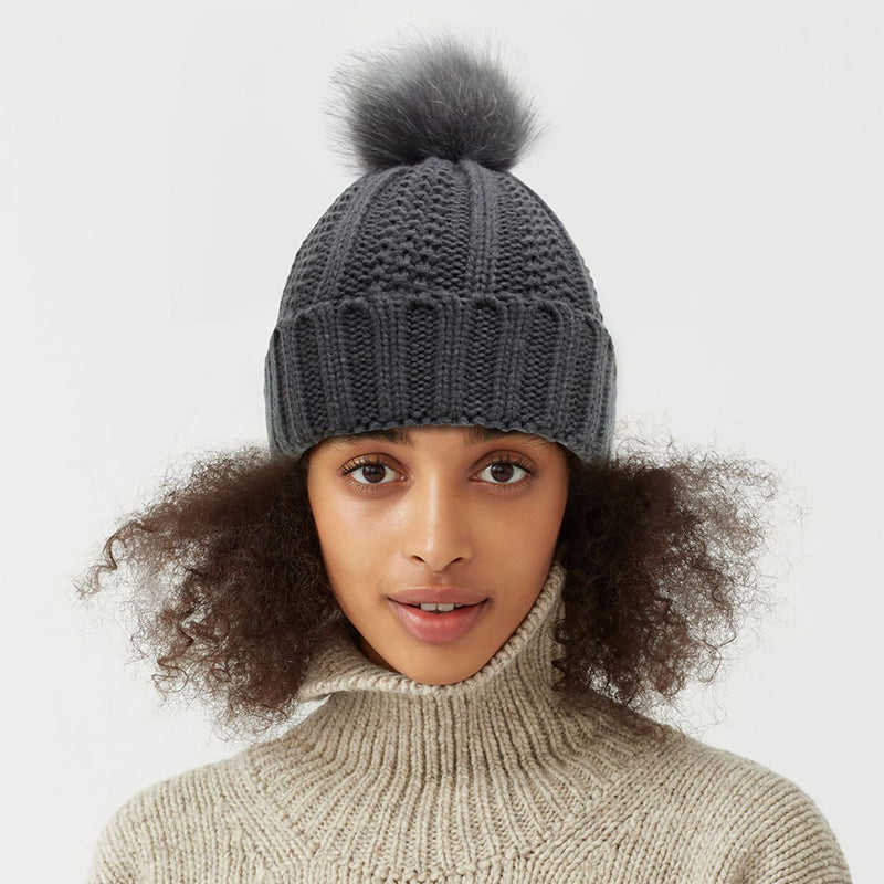 Elastische Rippenstrickmütze für Haarschutz