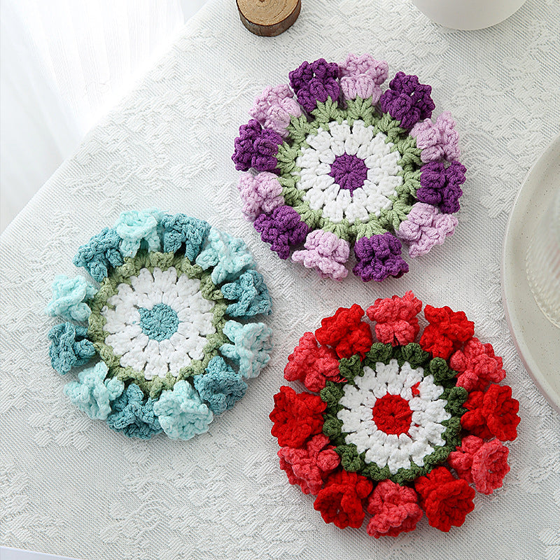Handgestrickter Suzuran-Blumen-Untersetzer