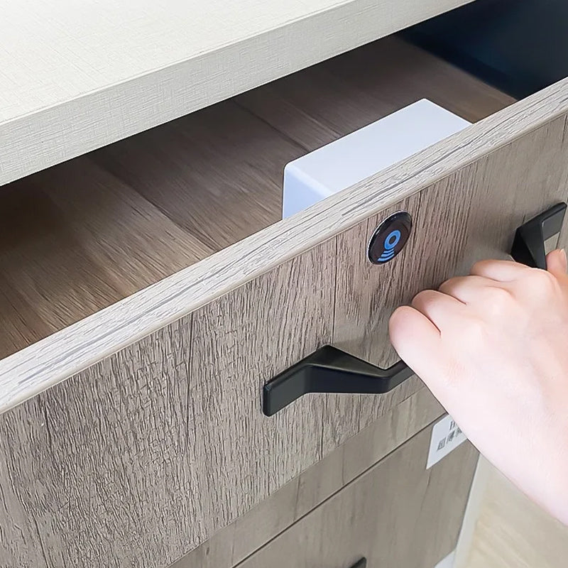 Elektronisk skabslås DIY til træskuffeskabe